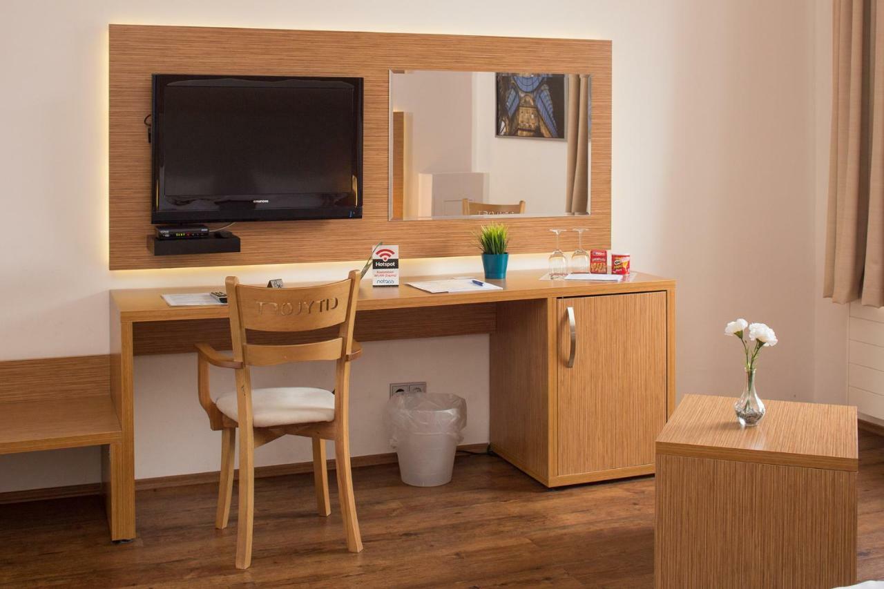 Mönchengladbach T3 Hotel Cityloft מראה חיצוני תמונה