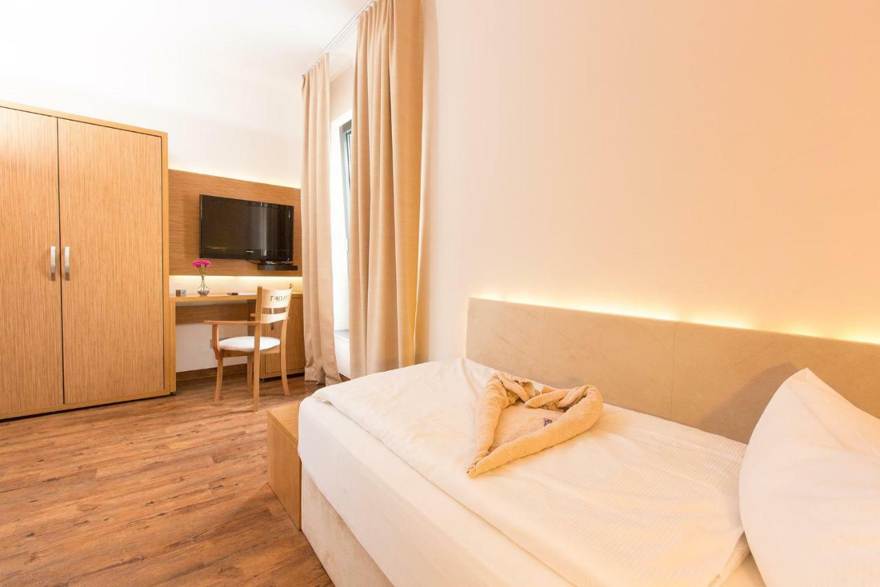 Mönchengladbach T3 Hotel Cityloft מראה חיצוני תמונה